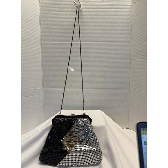 Vintage Black Silver Gold Metallic Zippered Evening Bag Purse Chain Strap - Picture 2 of 11